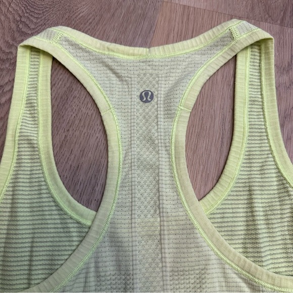 Lululemon Run: Swiftly Racerback Wild Lime - Picture 7 of 9